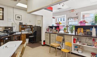124 E Superior St, Alma, MI 48801