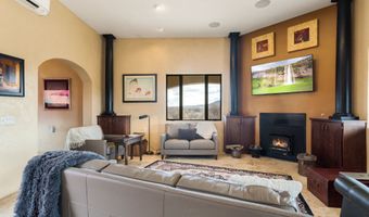 2076 W Tierra Contenta Trl, Bisbee, AZ 85603