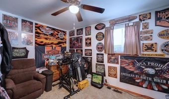 706 S B St, Arkansas City, KS 67005