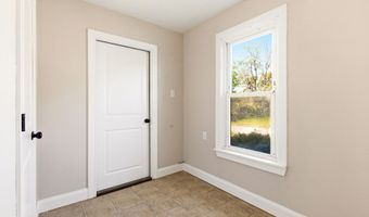 4 Silversmith Ct, Barnegat, NJ 08005