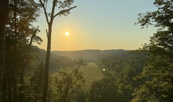 1 Mooretown Hill Rd, Beattyville, KY 41311