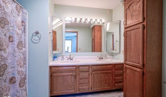 2133 Heather Rd, Anderson, IN 46012