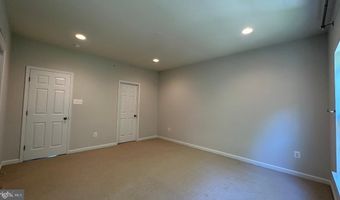 12817 RUSTIC ROCK Ln, Beltsville, MD 20705