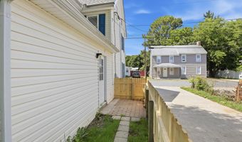 22 W FRONT St, Frederica, DE 19946