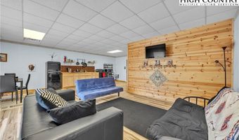 9211 N NC Hwy 194 N, Lansing, NC 28643