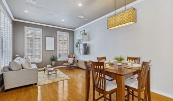 15741 Seabolt 28, Addison, TX 75001
