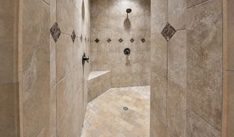 82 LAKEPOINTE Cv, Atoka, TN 38004