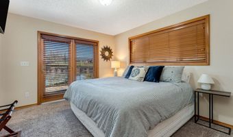 24125 BUTTEVILLE Rd NE, Aurora, OR 97002