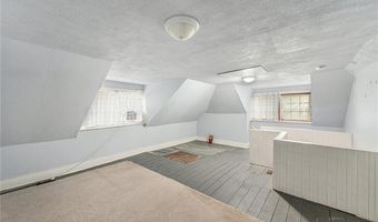 614 S 7th St, Atchison, KS 66002