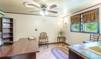5609 Shady Ln, Anderson, CA 96007