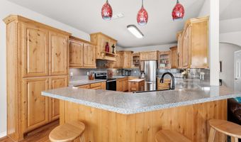2801 County Road 1600, Alba, TX 75410