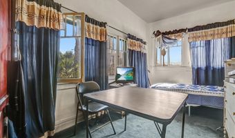 1470 W Adams Blvd, Los Angeles, CA 90007