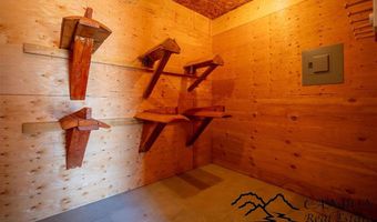 39 Moccasin Trl, Clark, WY 82435