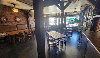 13 W 10TH St, Anniston, AL 36201