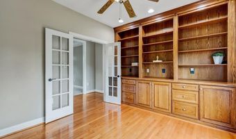 24188 SPRING MEADOW Cir, Aldie, VA 20105