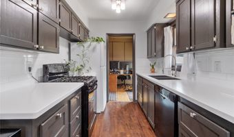 2719 E Tiffin Ave, Des Moines, IA 50317