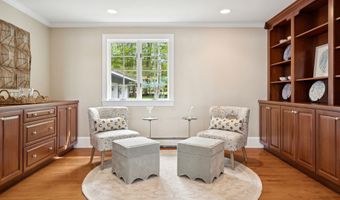 122 Pipers Pt, Alton, NH 03809