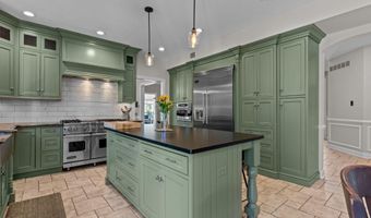 1092 S KIMBLES Rd, Yardley, PA 19067