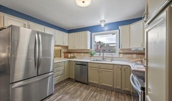5163 SYCAMORE Rd, Cheyenne, WY 82009