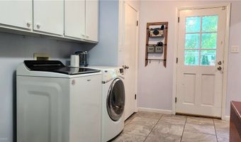1629 Winterhaven Ave, Ashtabula, OH 44004
