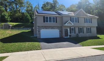 139 Frank Dr, Allen, PA 18067