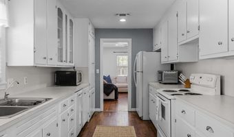 711 NW 7th St, Andrews, TX 79714