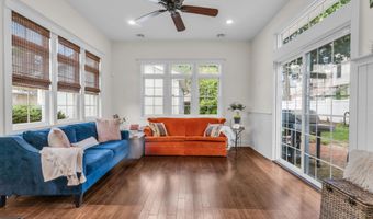 81 7th Ave, Atlantic Highlands, NJ 07716