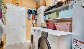 18 MISSION Way, Barnegat, NJ 08005