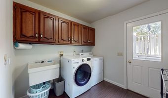 256 B Great Plain Rd, Danbury, CT 06811