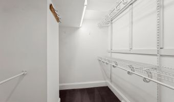 923 ARRAN Rd, Baltimore, MD 21239