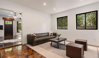 386 Spruce St, Alpine, WY 83128