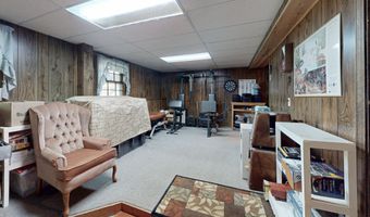 54 Flax Hill Rd, Brookfield, CT 06804