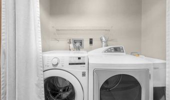 1420 Towne Square Dr, Allison Park, PA 15101