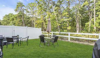 252 Hawthorn Ln, Barnegat, NJ 08005