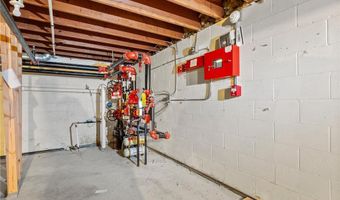 2020 Fillmore St, Alexandria, MN 56308