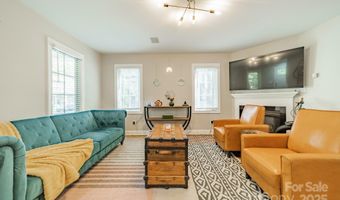 2823 Whiting Ave, Charlotte, NC 28205
