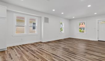 229 DORIS Ave, Brooklyn Park, MD 21225