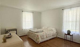 21 Ohandley Dr, Amenia, NY 12501