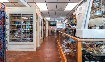 6595 Post Rd, North Kingstown, RI 02852