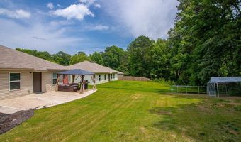 1939 Auburn Hills Dr, Benton, AR 72015