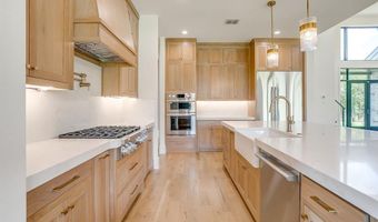 535 Royal Santana Run, Weatherford, TX 76087