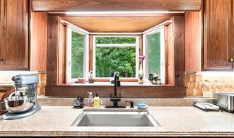 116 Hidden Cove Dr, Ball Ground, GA 30107