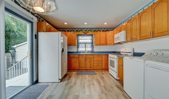 290 W Prospect Ave, Aberdeen, NJ 07735