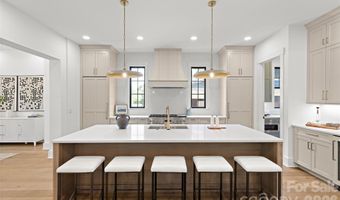 3035 Florida Ave, Charlotte, NC 28205