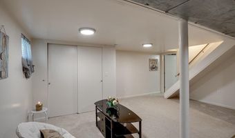 1026 W BROWNING Rd, Bellmawr, NJ 08031