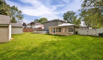 305 Vine Ln, Amherst, NY 14228