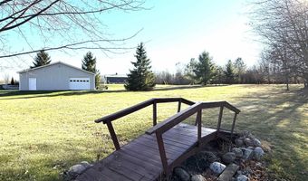 23720 Dayton, Armada, MI 48005