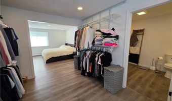 39 Allendale Ave, North Providence, RI 02911