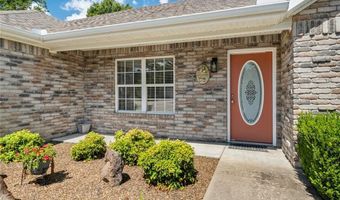 8 Hillswick Dr, Bella Vista, AR 72715