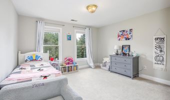 9304 WILDOAK Dr, Bethesda, MD 20814